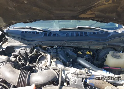 2017 Ford F-250 Xlt z USA, uszkodzony, nr VIN 1FT7W2BT9HEE44380